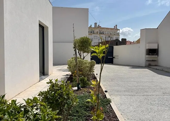 Casa Do Meio #5 * Sao Martinho do Porto